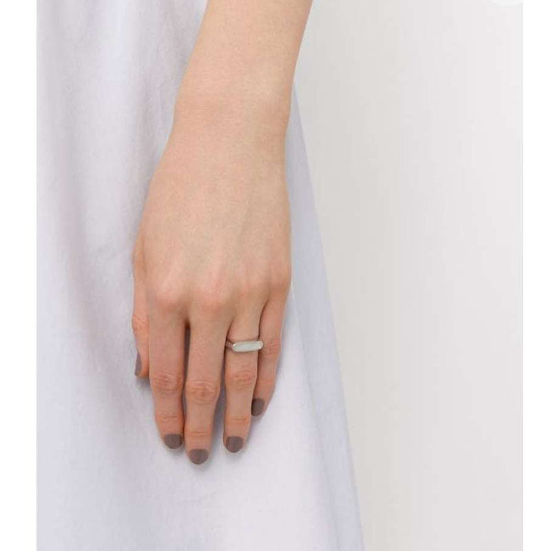 Elegant Striped Pearl Ring for Women Minimalist Classic
