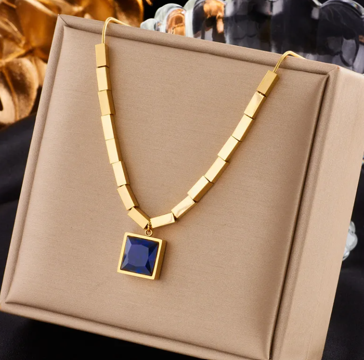 Chic Titanium Square Chain Necklace