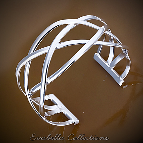 XO Cuff Style Bracelets for Women Elegant Minimalist Jewelry
